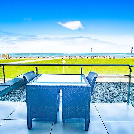 Strandvilla Therese 4 *